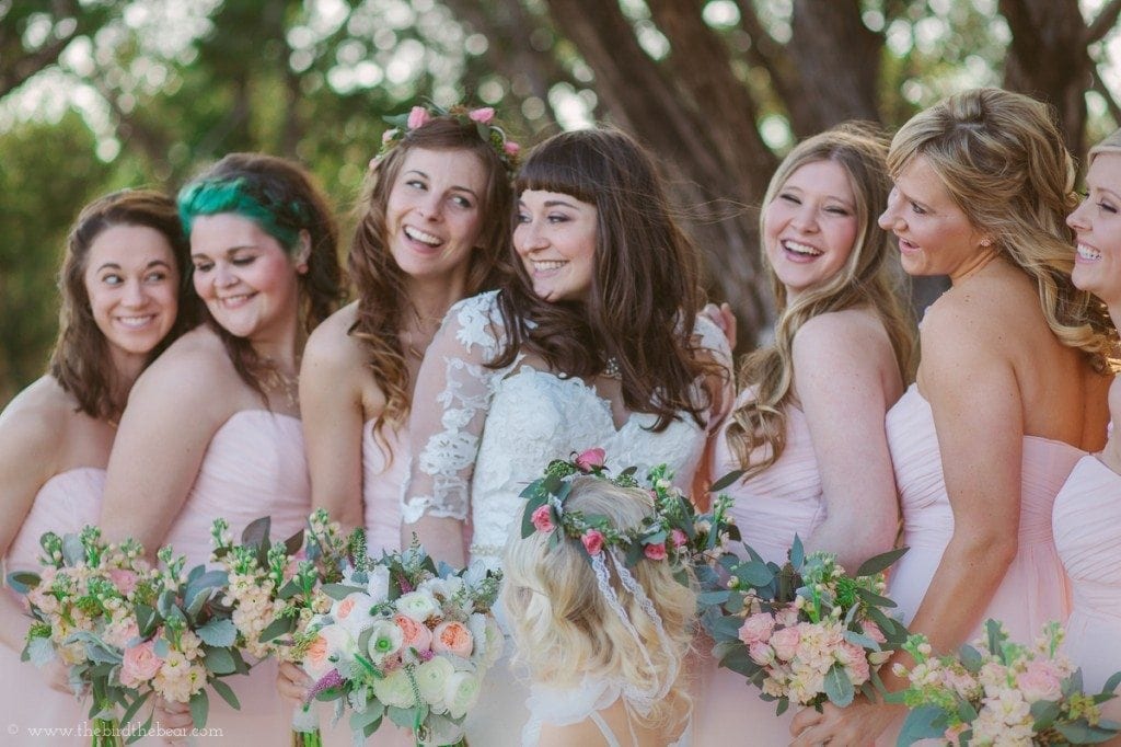 bridesmaids-laughing
